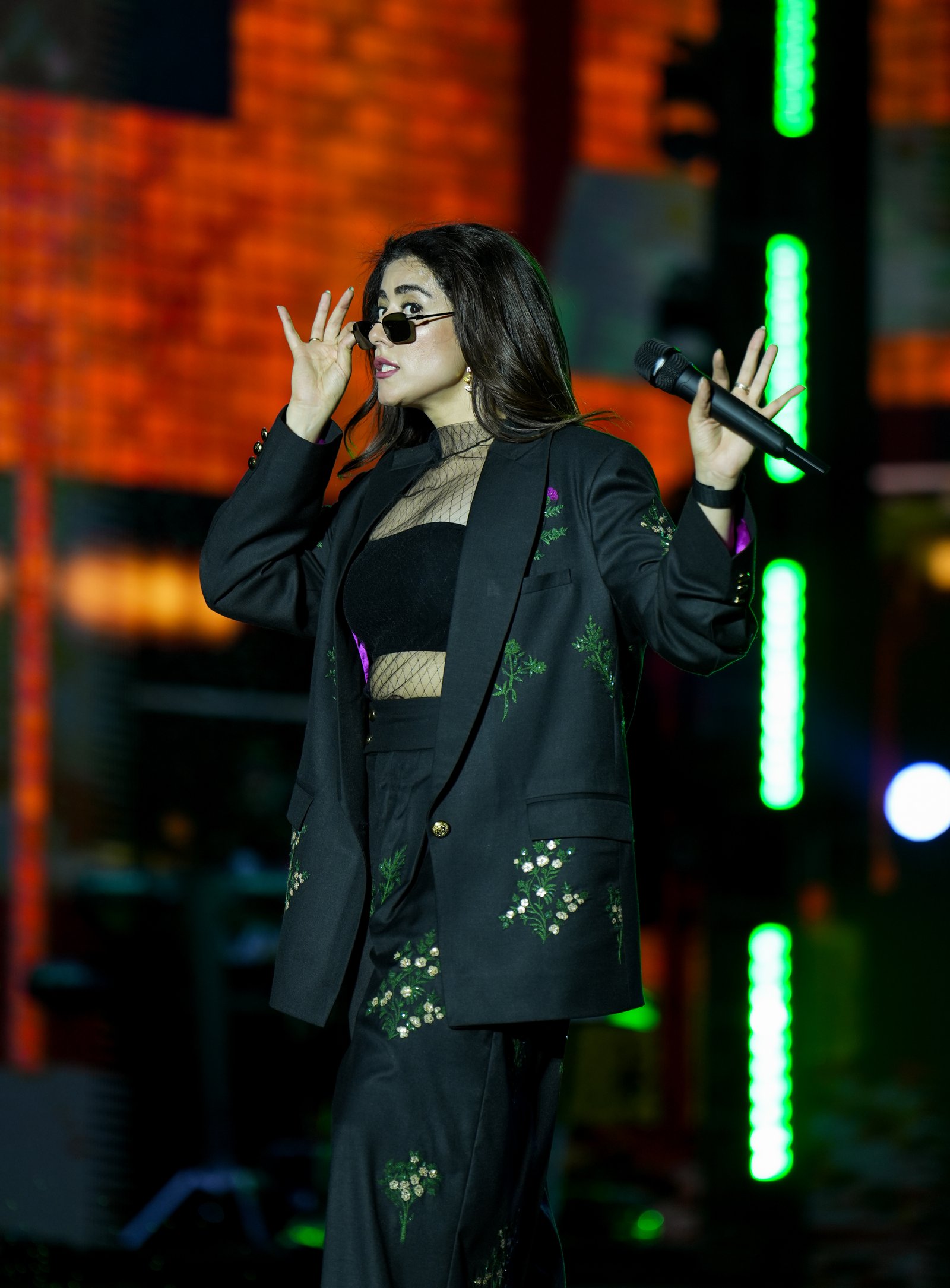 Jonita Gandhi — Photo 14 of 25