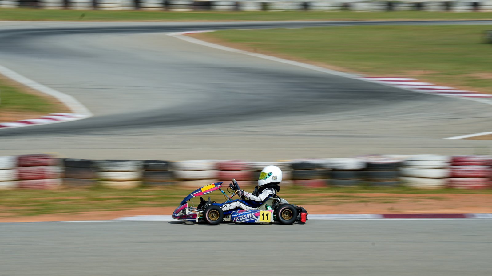 Karting through the apex